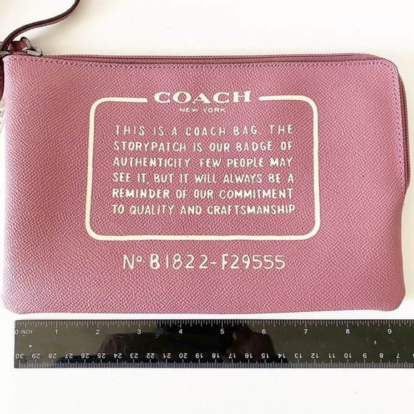 Coach, Story Patch Wristlet Pouch Bag - Picture 4 of 8